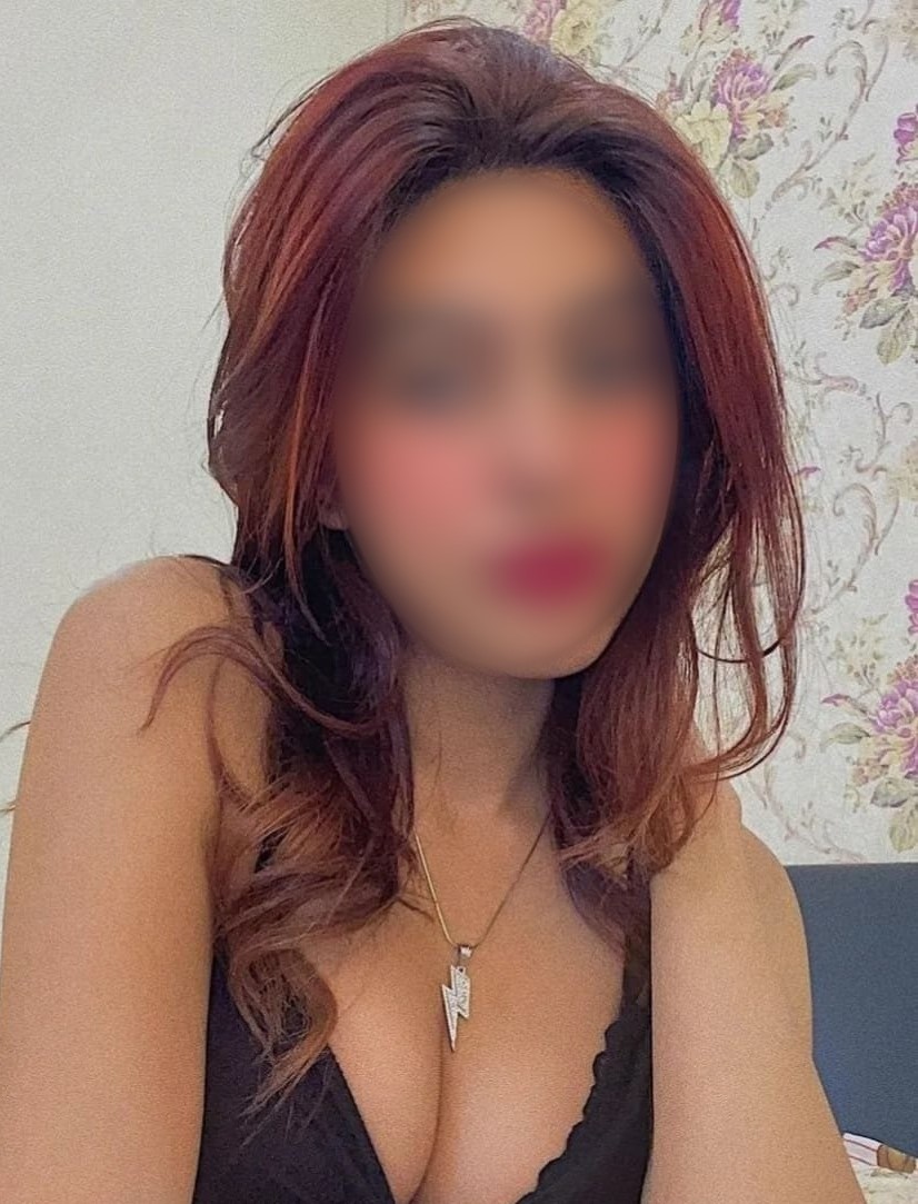 Escort Service in Noida